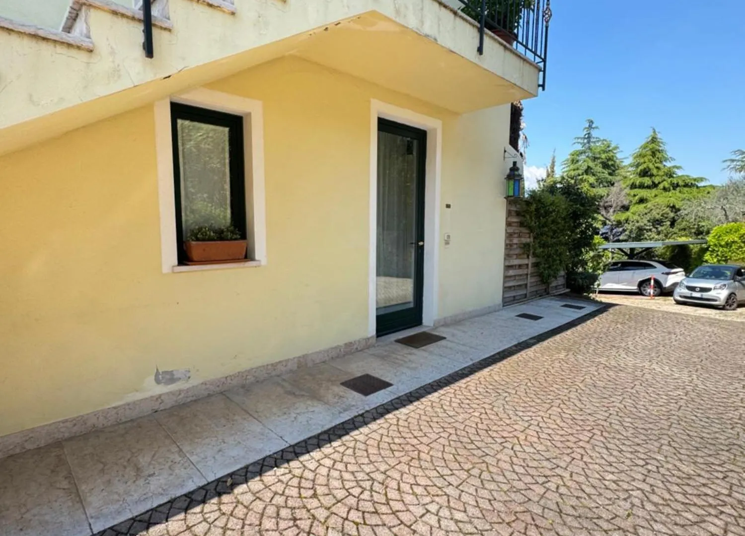 Appartamento La Perla Torri Del Benaco Apartment