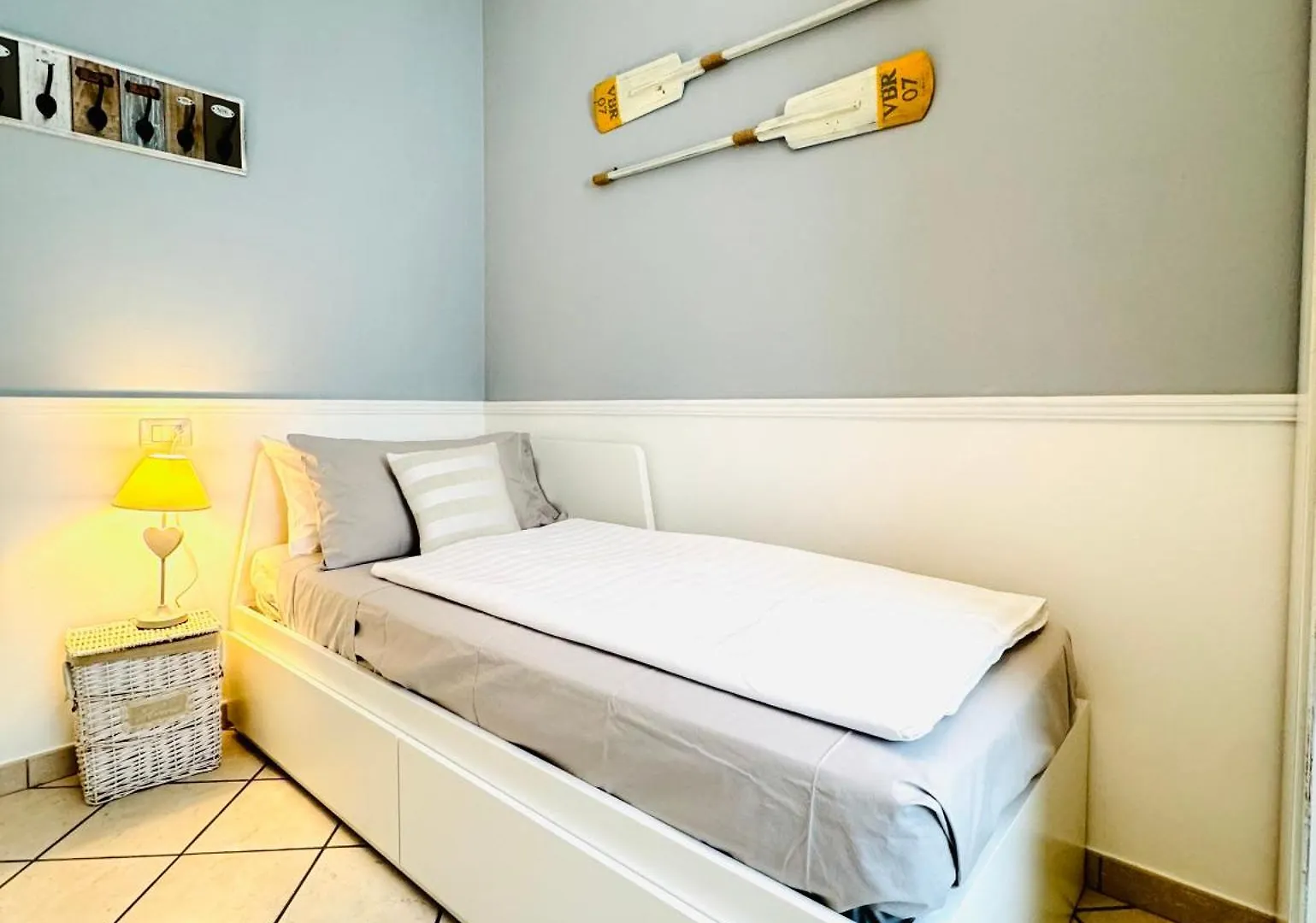 Appartamento La Perla Torri Del Benaco Apartment